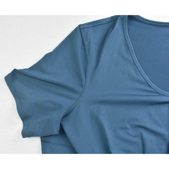 Lululemon Do the Daily Women's Shirt Size 8 Code Blue Short Sleeve Top Cross - Picture 4 of 9